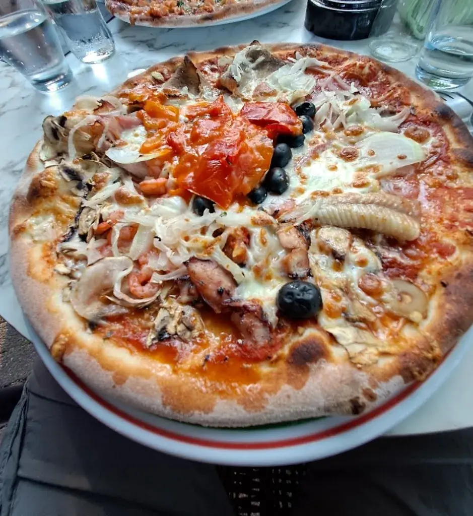 Martijn van Gils_Pizzeria Restaurant Sapori La Fiera_Zuidlaren_review