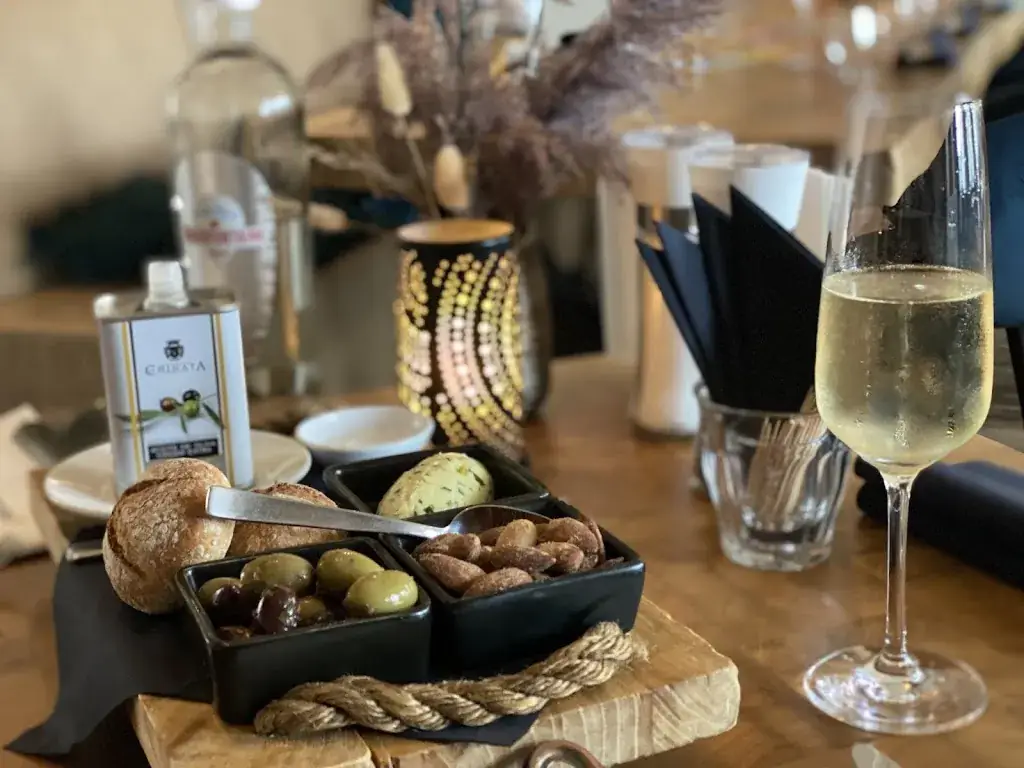 Hemels eten & drinken_Berkel-Enschot_slider_image_3