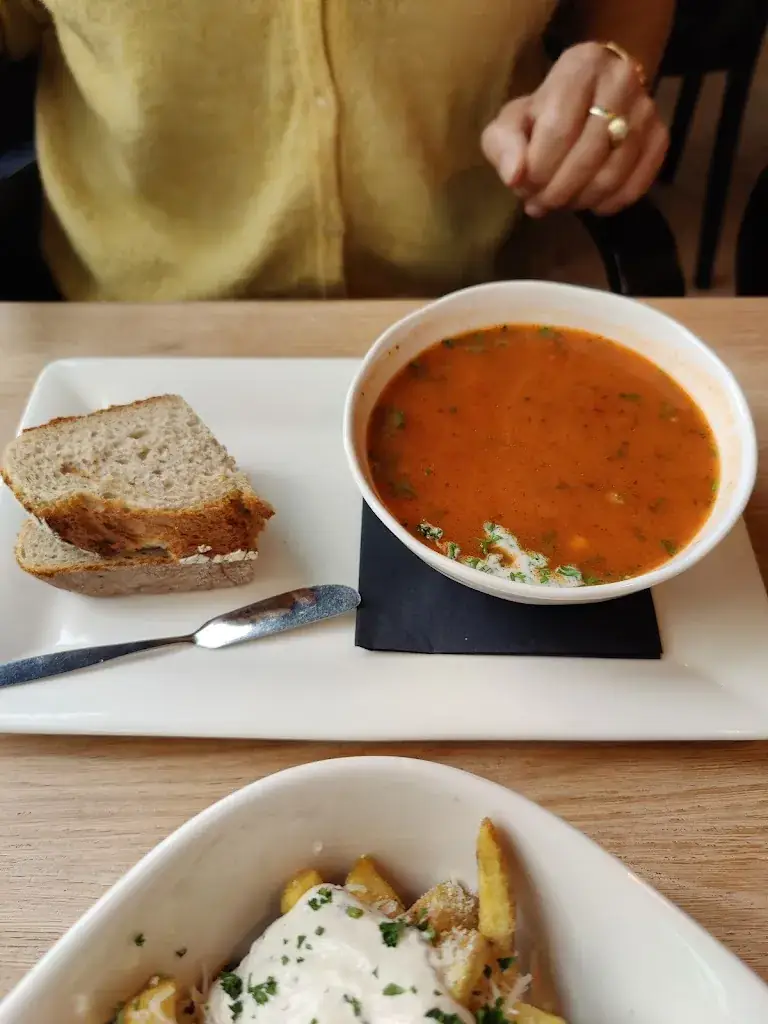 Paul Draskovich_Hoom_Waalre_recensione