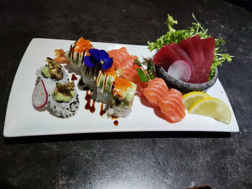 MR.CHANG_Waalre_slider_image_3