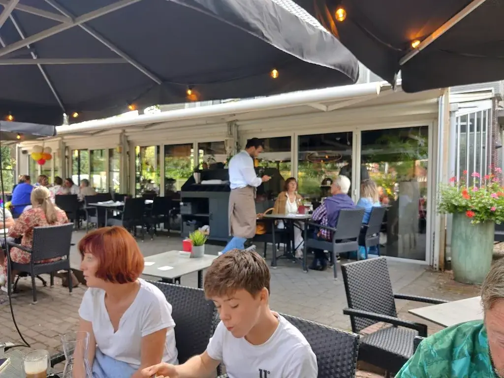 John Carty_Brasserie 't Stationskoffiehuis_Waalre_review