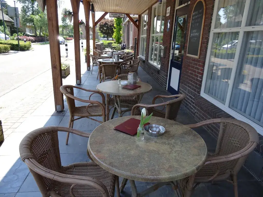 Café zaal Kloosterzicht restaurant in Gemonde