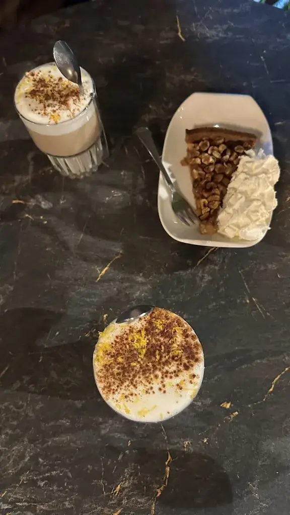 Zulfiyya Valiyeva_Kasteelhoeve Geldrop_Geldrop_review