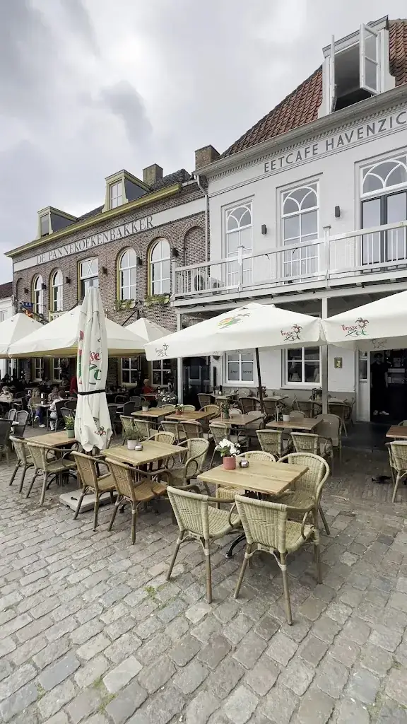 Gökhan ÖNOL_Eetcafé Havenzicht_Heusden_review