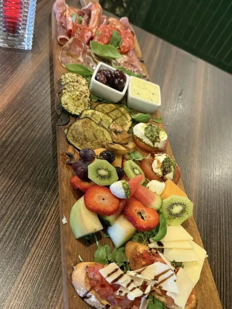 Pizzeria Ristorante Osteria La Piazza_Zuidlaren_slider_image_3