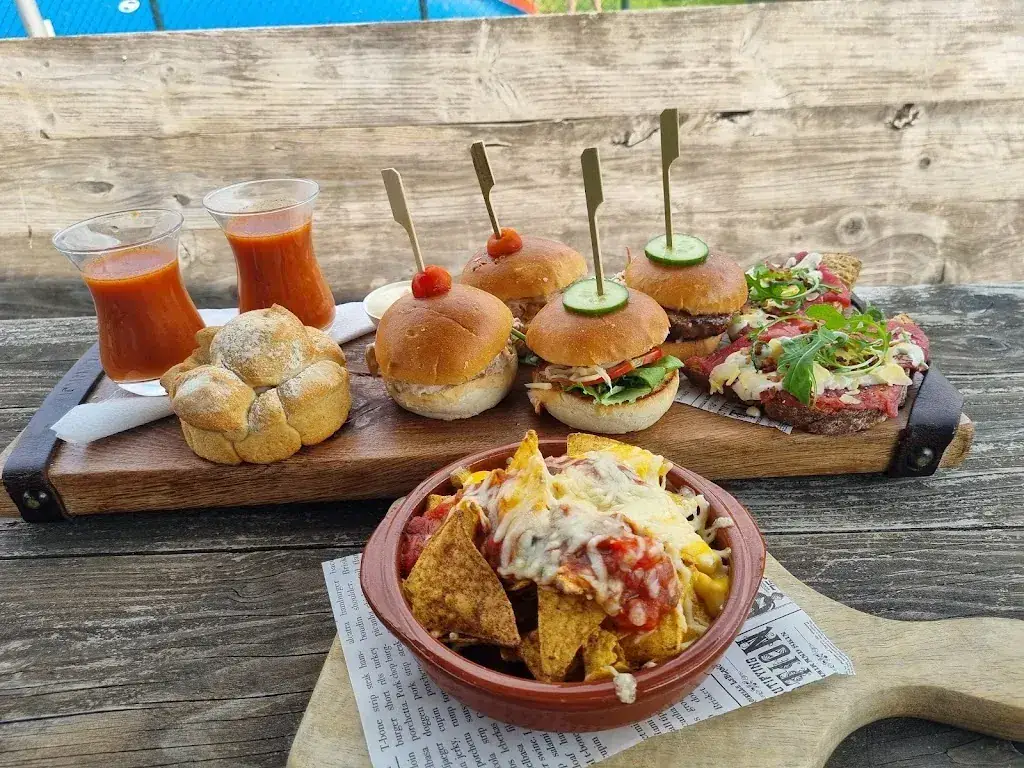 Eetcafé D'n Brooy_Gilze_slider_image_3