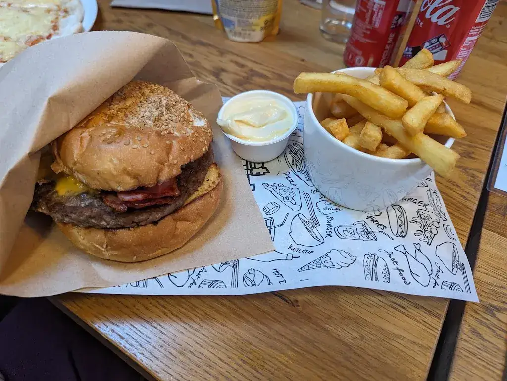 Menu_Eetwinkel kom d'r in_Gilze_image_9