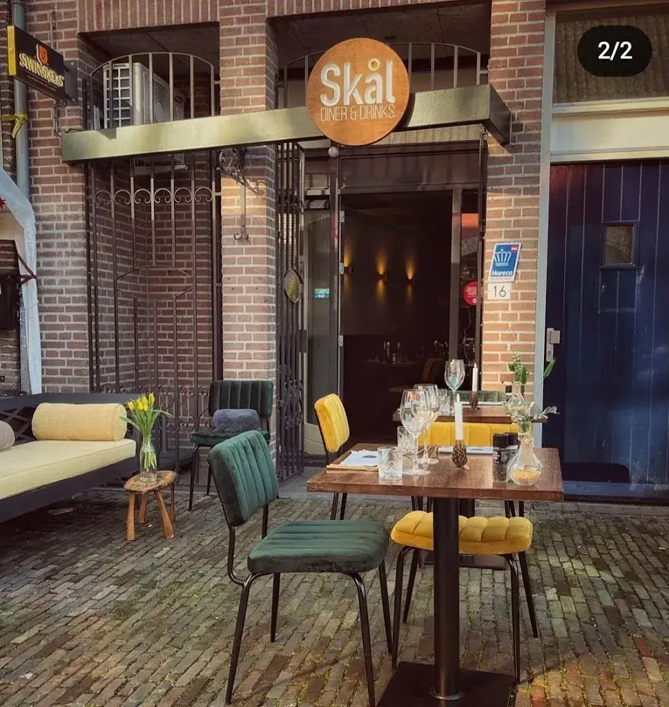 Skål Grave_Grave_slider_image_1