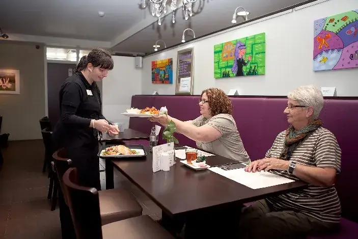 SDW Lunchroom The Colweghe restaurant in Halsteren