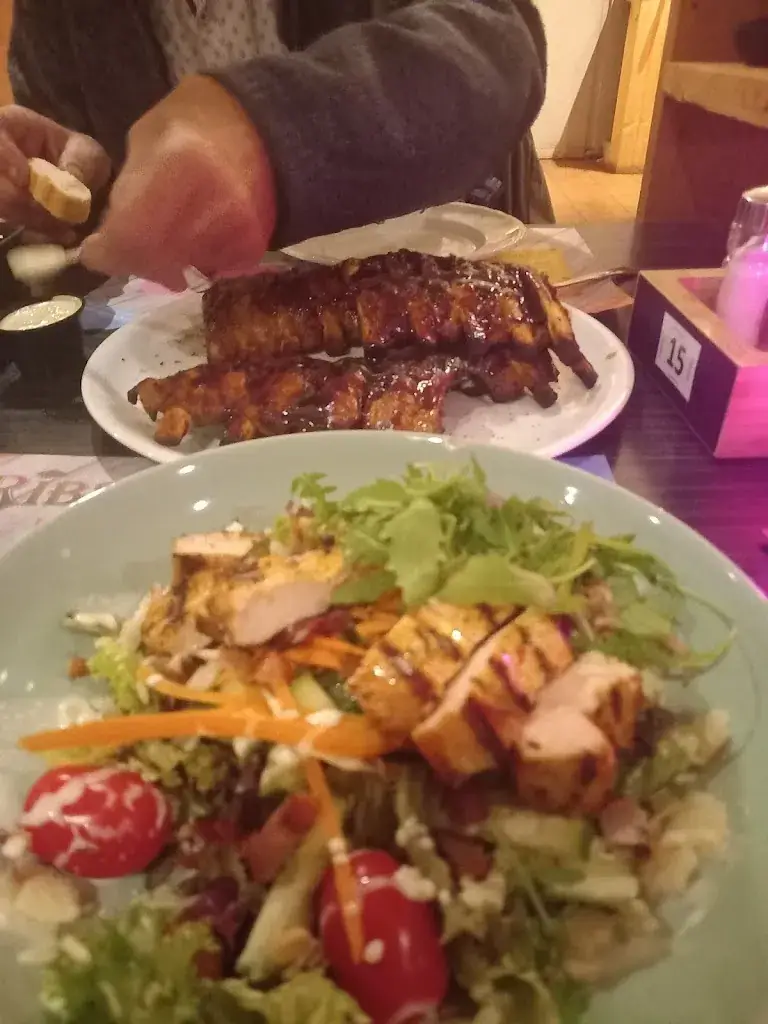 Ashley de Mug_Ribs en Dips_Haarsteeg_review