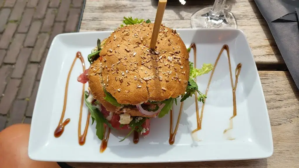 De Kluis Eten & Drinken B.V._Vlijmen_slider_image_3