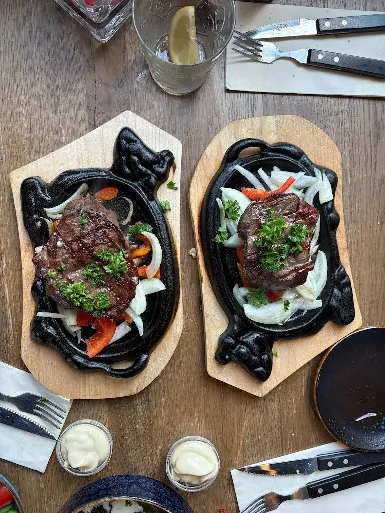 Daisy De gouw_Alandsteakhouse_Vlijmen_Bewertung