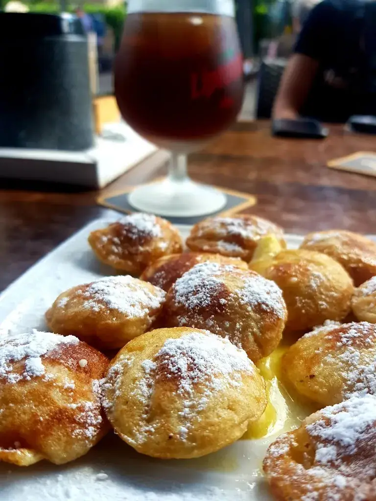 Menu_Cafe 't Hart_Handel_image_3