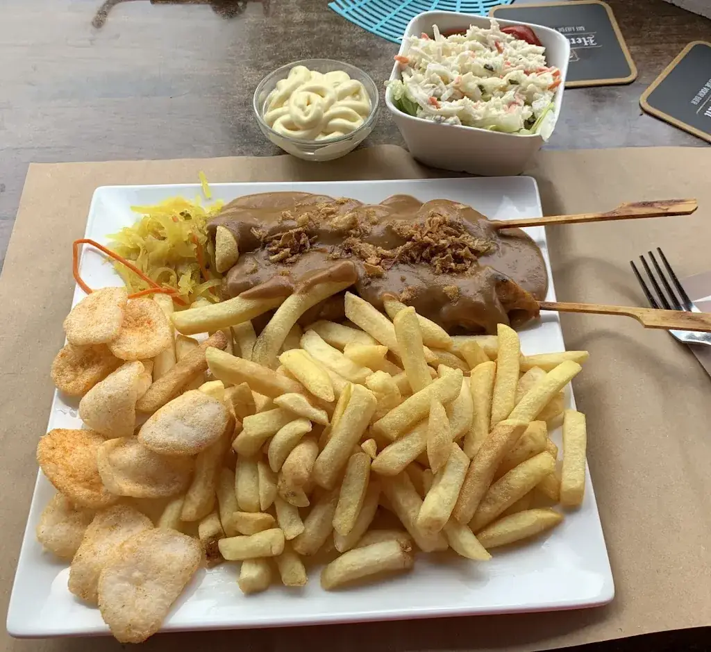 Manuela Slaats_Cafe 't Hart_Handel_review