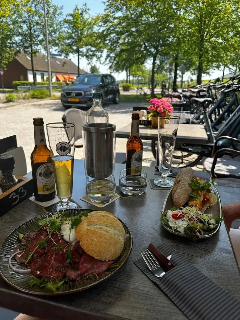 De Hazelaar eten en drinken_Heerle_slider_image_3