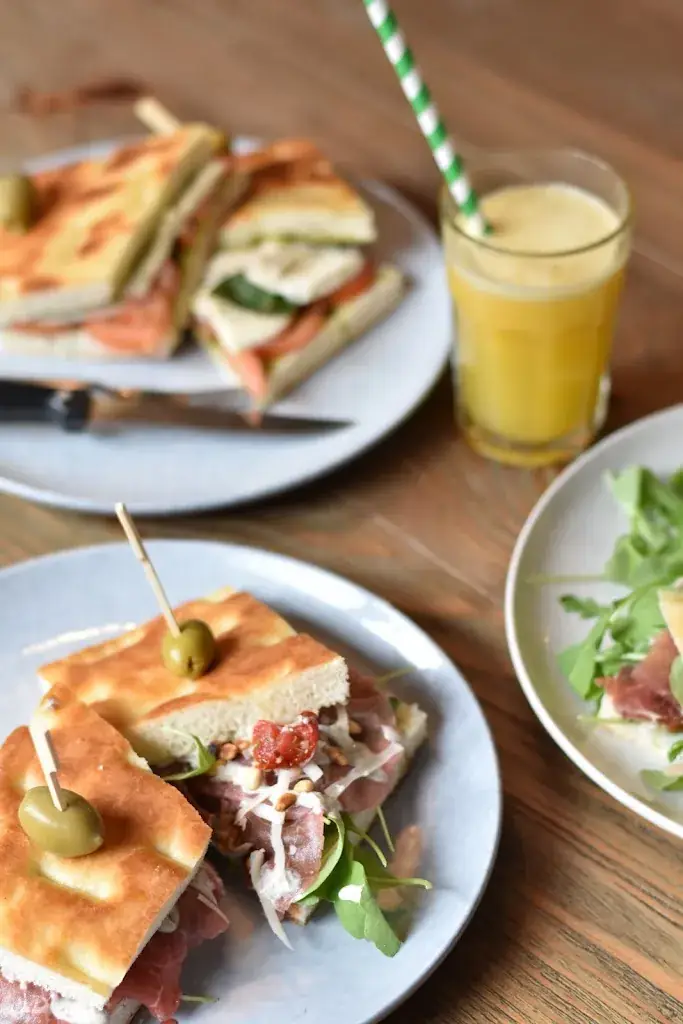 Gusti Breda_Breda_slider_image_2