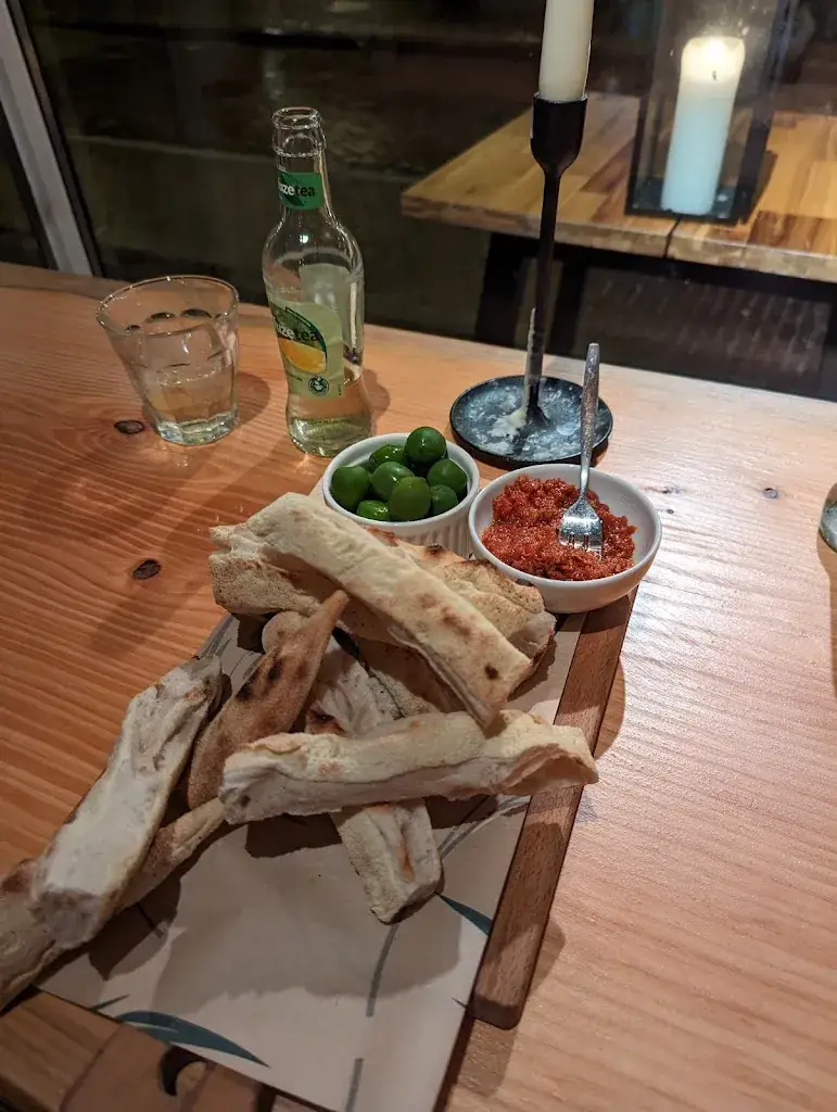 Menu_LOLO Pizzabar Ginnekenmarkt (AVPN certified)_Breda_image_2