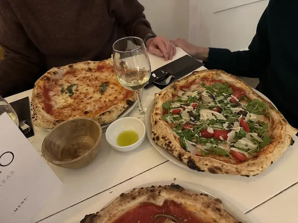 Sheila Adimargono_LOLO Pizzabar Ginnekenmarkt (AVPN certified)_Breda_review