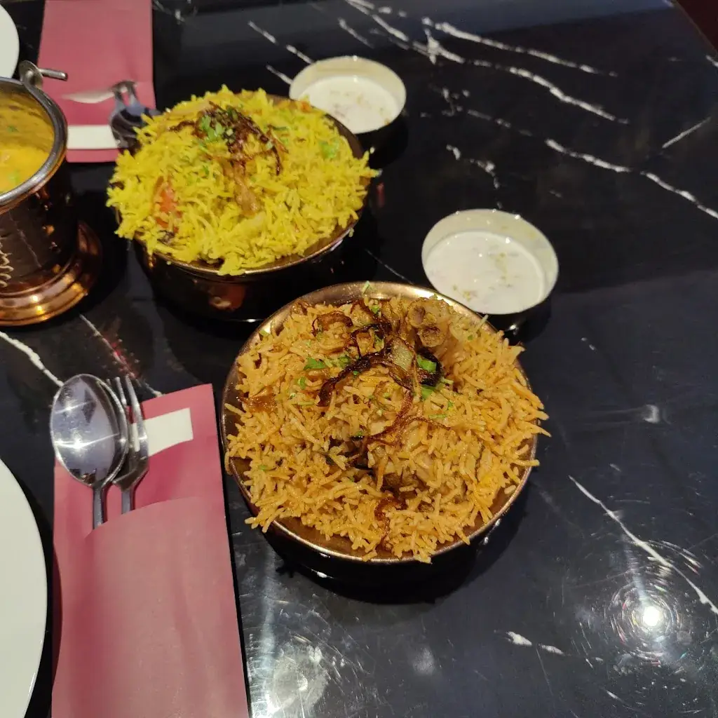 Arka Halder_Sense of Lanka_Eindhoven_review