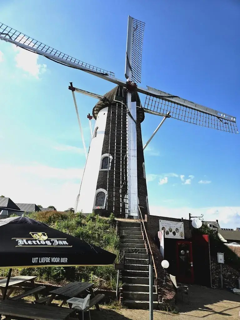 The Windmill Virundhu_Veldhoven_slider_image_3