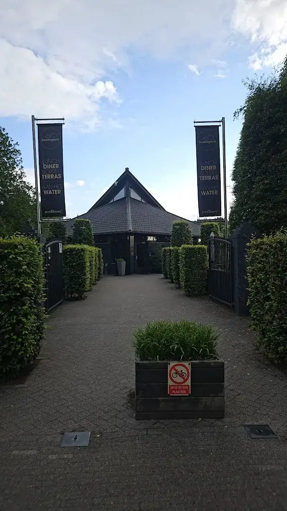 Attila Bongiovanni_Bomenpark_Heesch_recensione