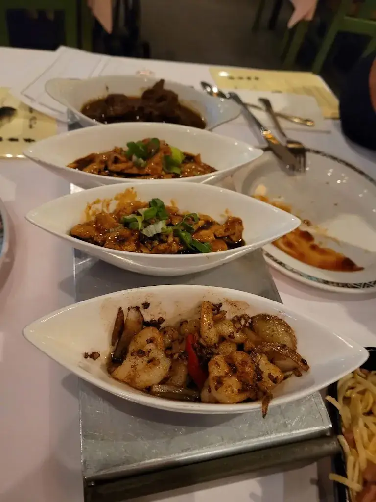 Hoo Wah_Heesch_slider_image_3