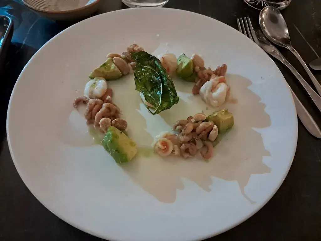 Monique de Greef-Linnemans_Bij Vrienden_Helmond_recensione