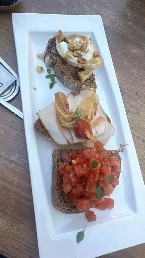 Narmin Gasimova_Il Borgo_Helmond_recensione