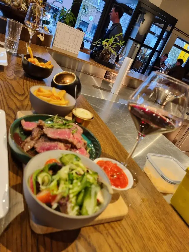 Menu_Restaurant Lova_Hoeven_imagen_1