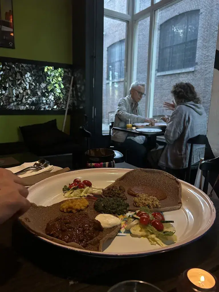 Brenna Rosario_Restaurant Asmara_Amsterdam_review