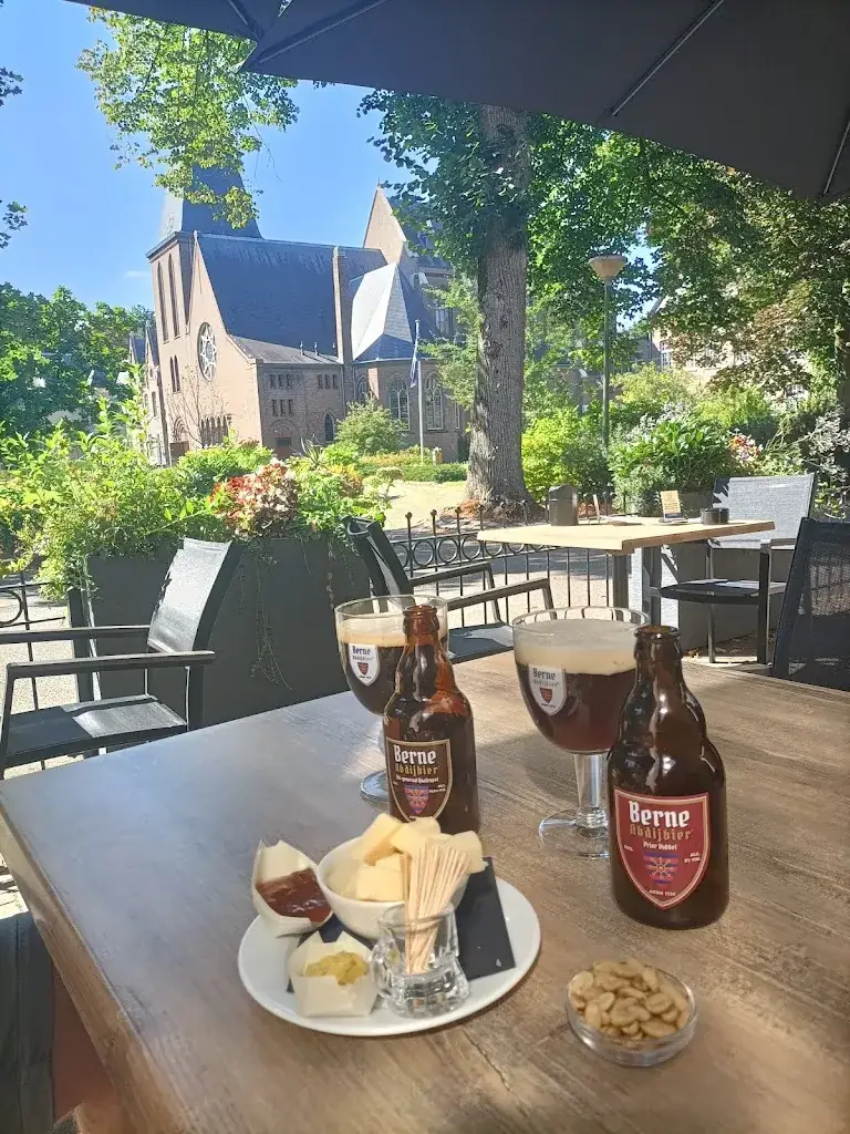 Berne Abdijbier_Dinther_slider_image_2