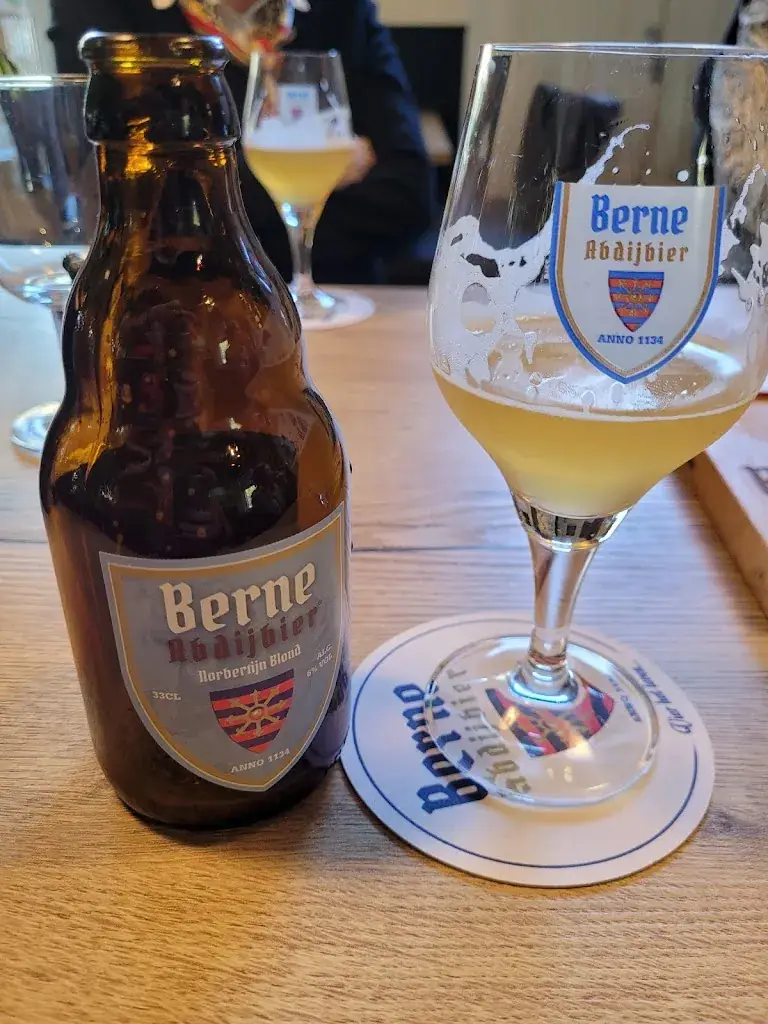 Berne Abdijbier_Dinther_slider_image_3