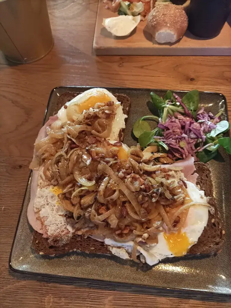 Menu_Halte 5_Dinther_image_5