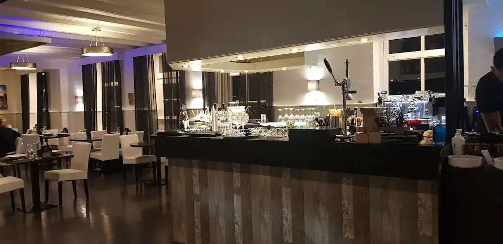 MAVI Restaurant & Cocktailbar restaurant in Helvoirt