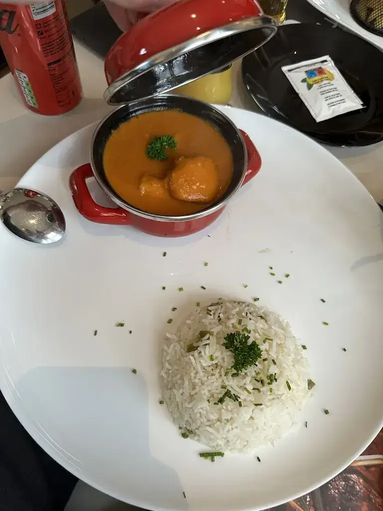 Baurzhan Tokenov_Santos place_Helvoirt_review