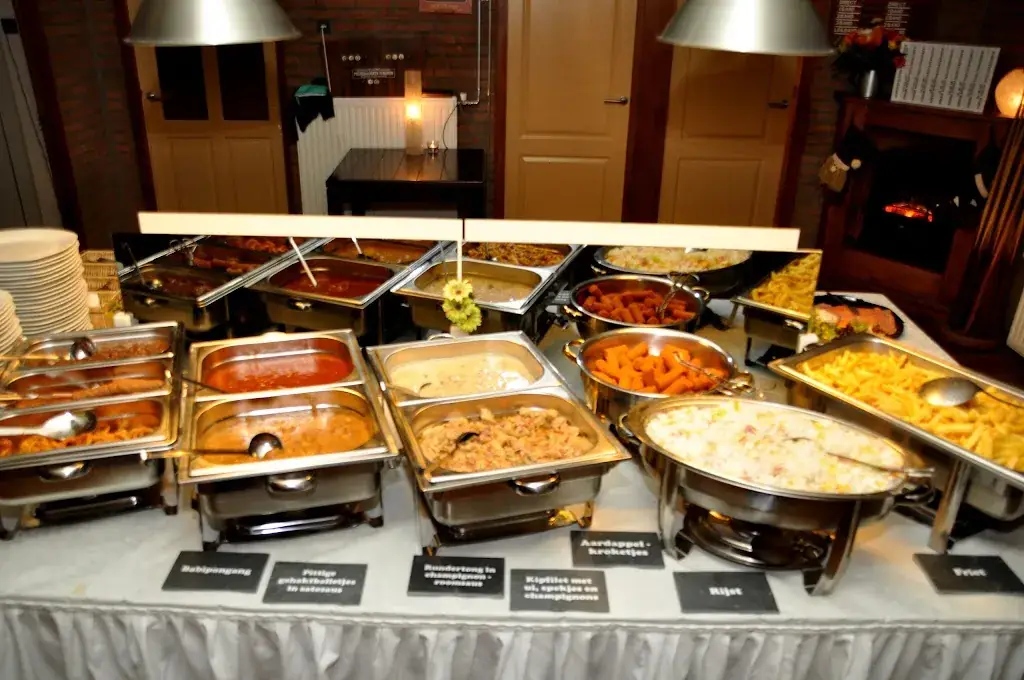 Eetcafé 't Dörp Hooge Mierde_Mierde_slider_image_2