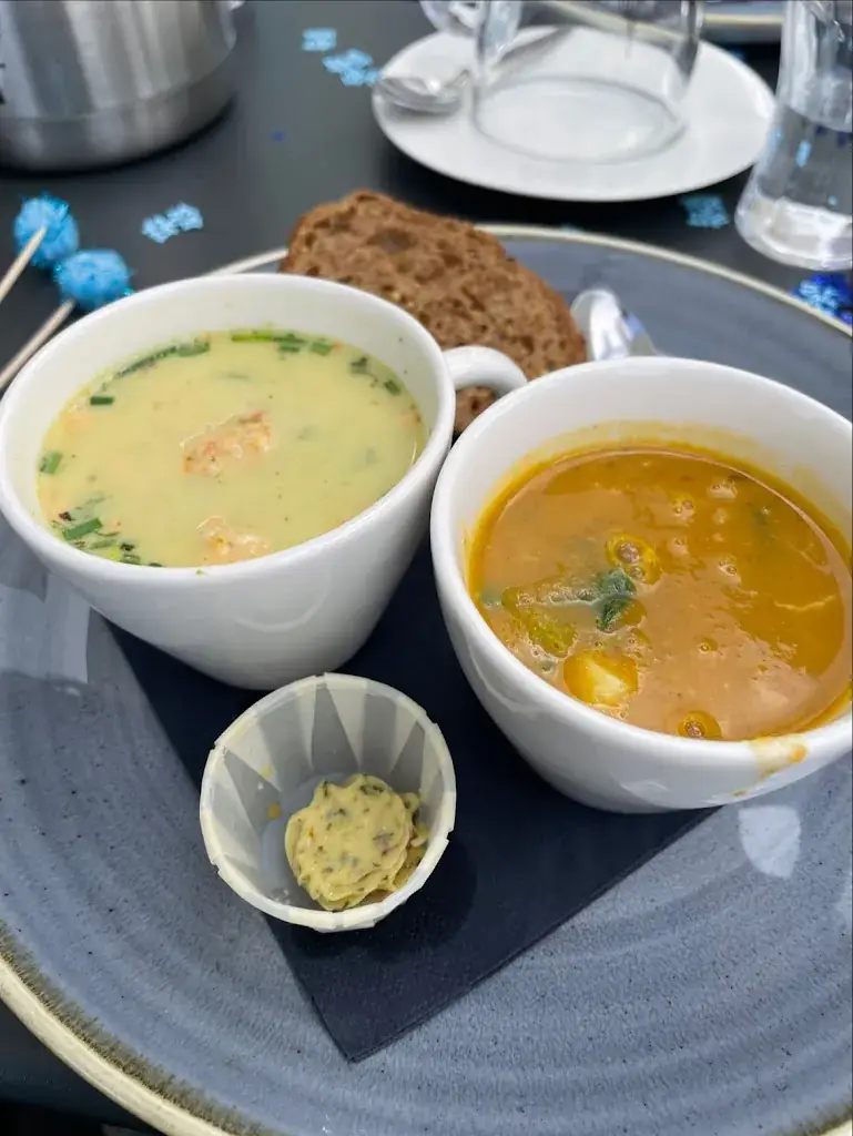 Carme Mira Medina_Ontmoetingscentrum Voor Anker_Mierde_review