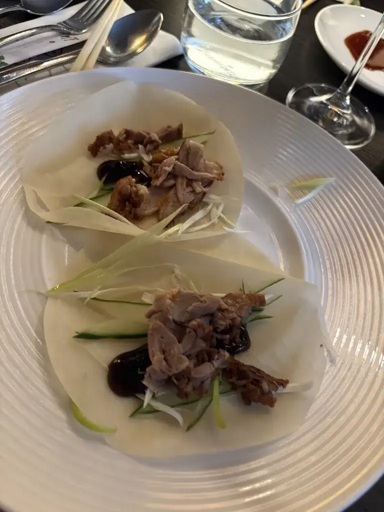 Mir Ko_Mr. Au by Sun On_Eindhoven_review