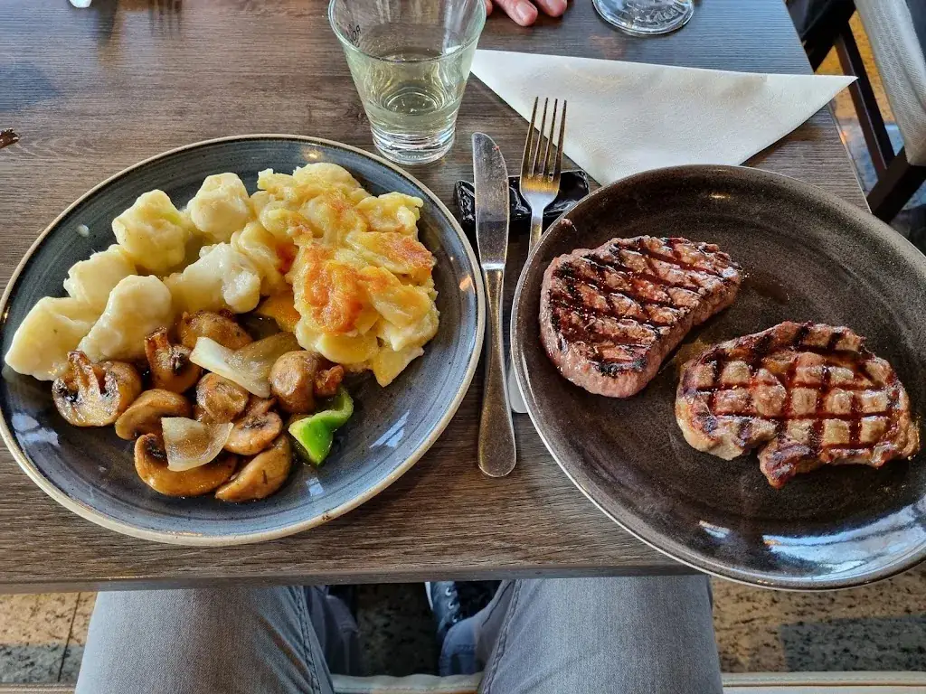 Menu_Restaurant Tasty World_Hoogerheide_image_3