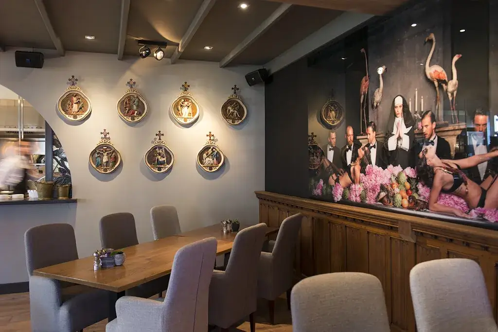 Herberg Sint Petrus restaurant in Hilvarenbeek