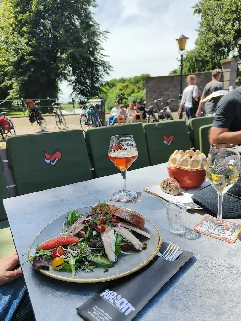 onsiri netisak_Aan de Gracht Elburg_Elburg_Bewertung