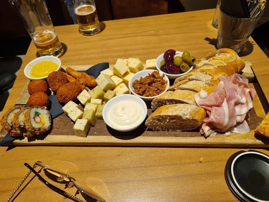 Hogon House_Hilvarenbeek_slider_image_3