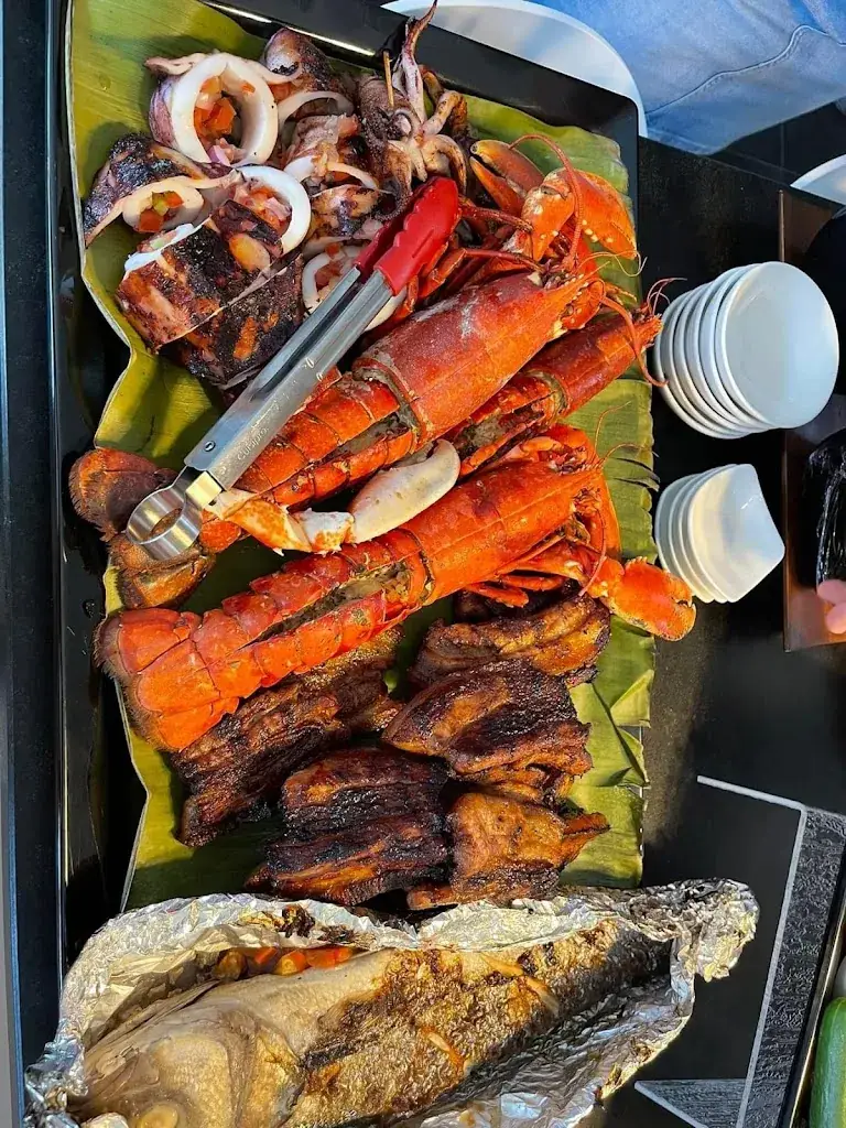 Menu_Hazel's Cusina_Klundert_image_1