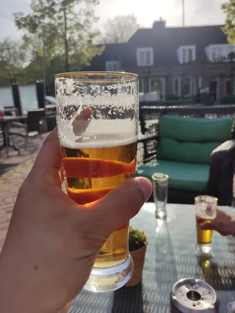 Ondřej Karel Vodička_BoJo's_Mierde_review