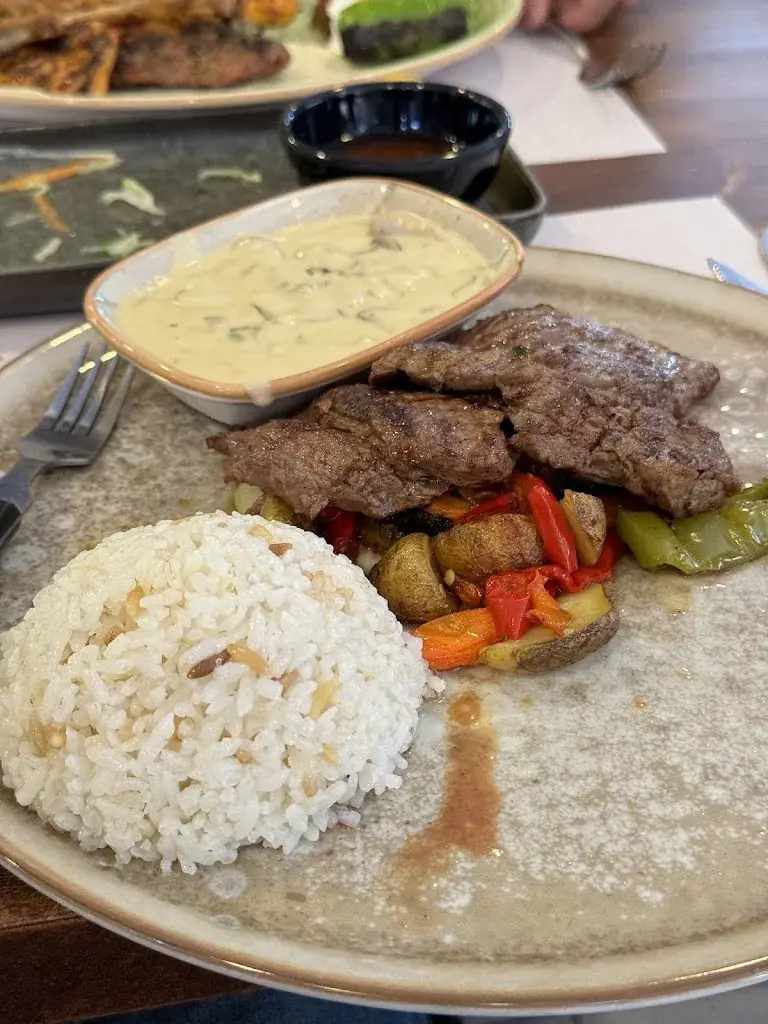 Menu_Ezzo Restaurant_Rotterdam_image_9