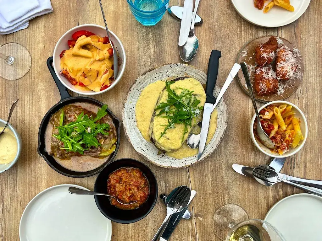 World kitchen by Shiran_Eindhoven_slider_image_2