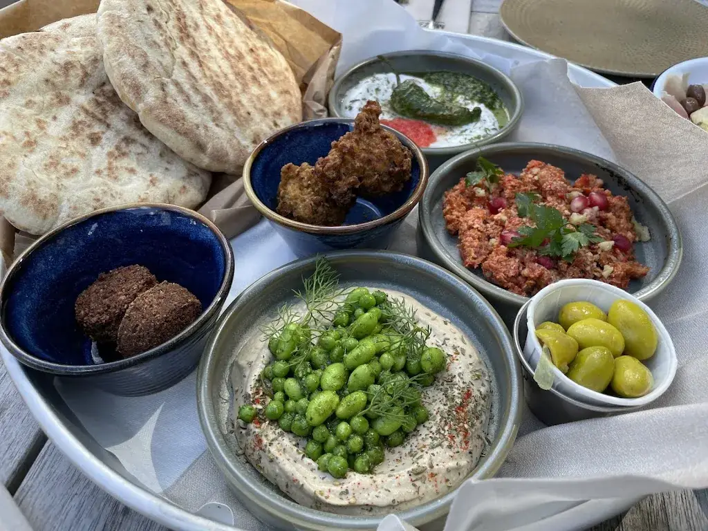 Mazzeltov!_Roosendaal_slider_image_3