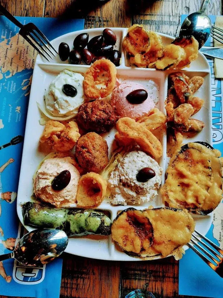 Griekse Taverna Helios_Roosendaal_slider_image_2