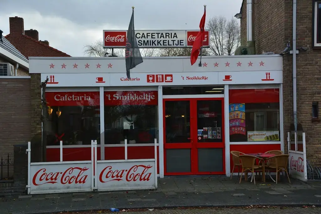 Cafetaria 't Smikkeltje restaurant in Roosendaal