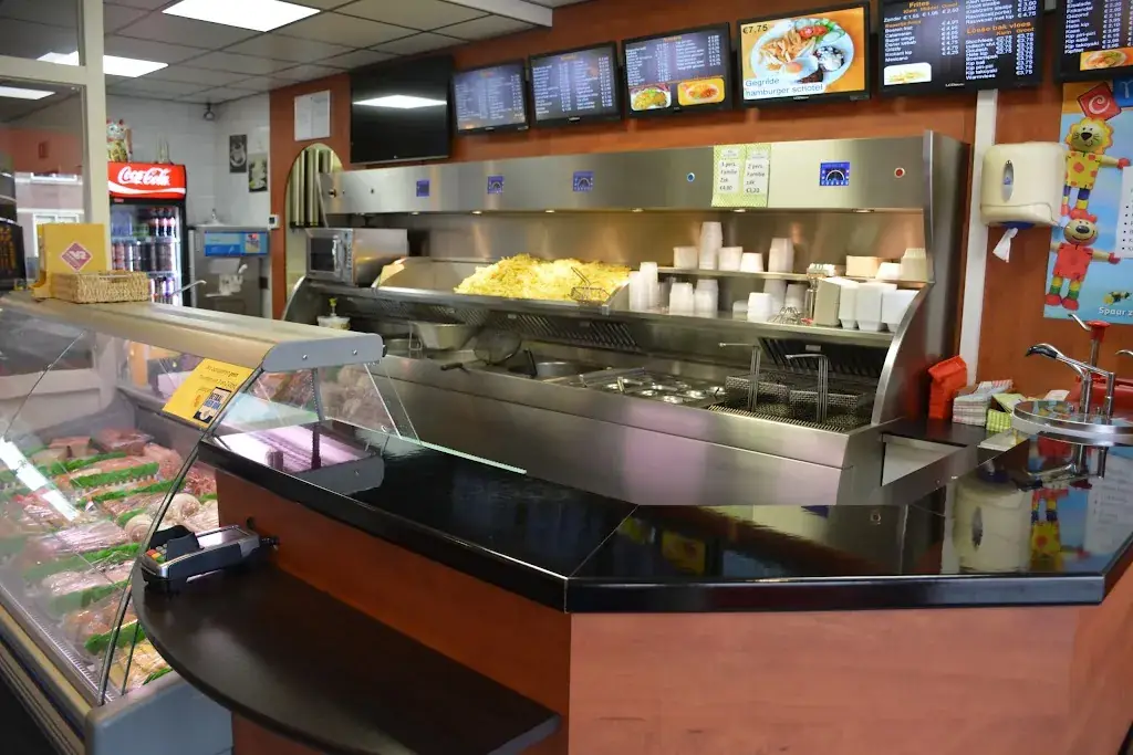 Cafetaria 't Smikkeltje_Roosendaal_slider_image_3